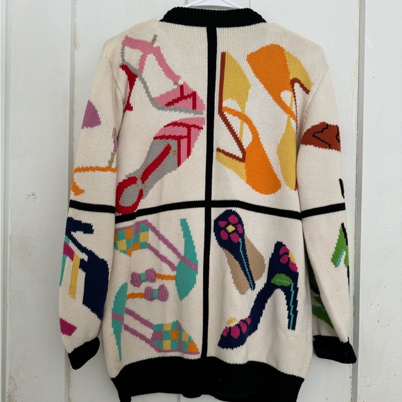 Quirky Vintage Cardigan w/3D details, Sz Med, 100% cotton - Picture 7 of 8